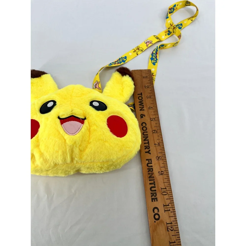 Pokémon plush pikachu